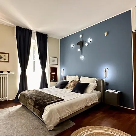 Deluxe Flat Multi-space & Private Terrace Apartment Milan