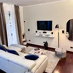 Deluxe Multispace With Terrace Milán