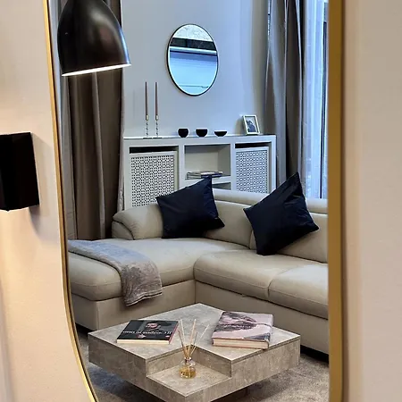 Apartment Deluxe Multispace With Terrace Milan
