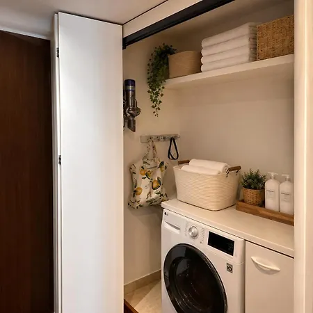 Deluxe Flat Multi-space & Private Terrace דירה
