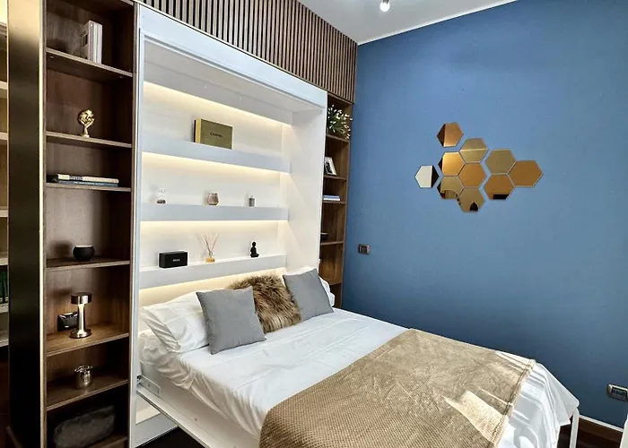 Deluxe Multispace With Terrace Apartment